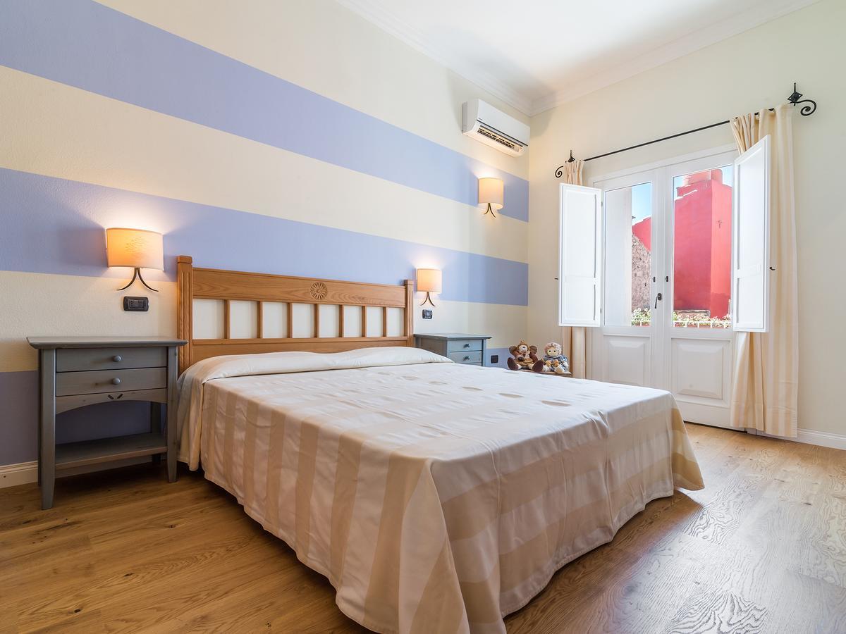 Charming Rooms Opuntia Carloforte (Isola di San Pietro) Exterior foto